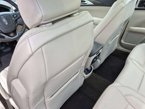 Used 2020 Lincoln MKZ Reserve w/ Elements Package FWD image 18