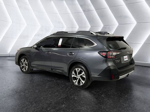 Used 2021 Subaru Outback Touring XT image 6