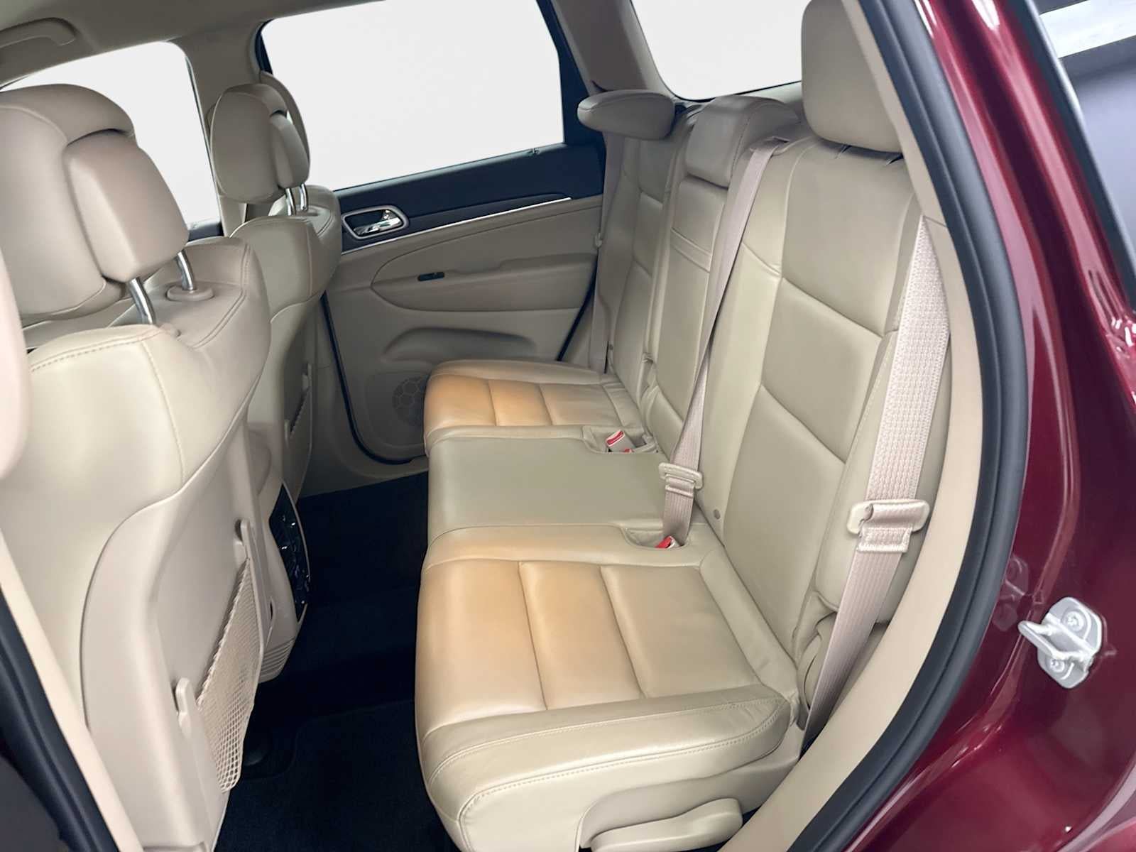 Used 2018 Jeep Grand Cherokee Limited AWD/4WD image 21