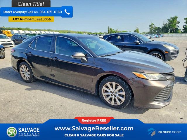 Used 2018 Toyota Camry LE w/ Convenience Package FWD image 5