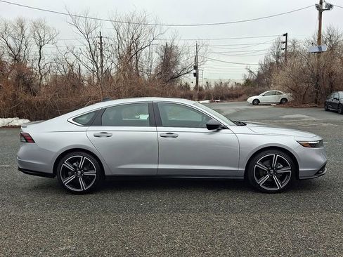 Certified 2025 Honda Accord Sport image 7