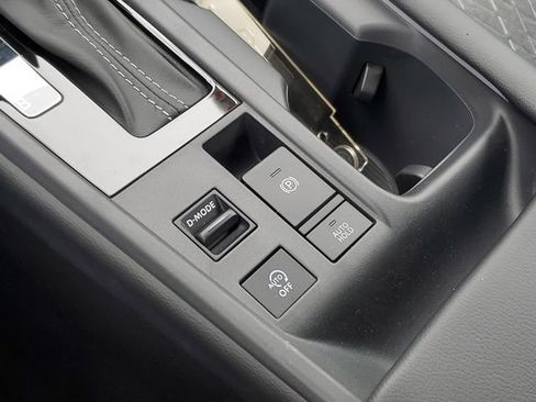 New 2026 Nissan Sentra SV w/ SV Convenience Package FWD image 30
