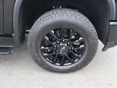 Certified 2025 Chevrolet Silverado 2500 High Country w/ High Country Premium Package image 41