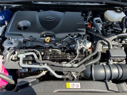 Used 2025 Toyota Camry LE FWD image 33