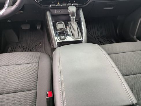 Certified 2024 GMC Canyon Elevation w/ Convenience Package image 18