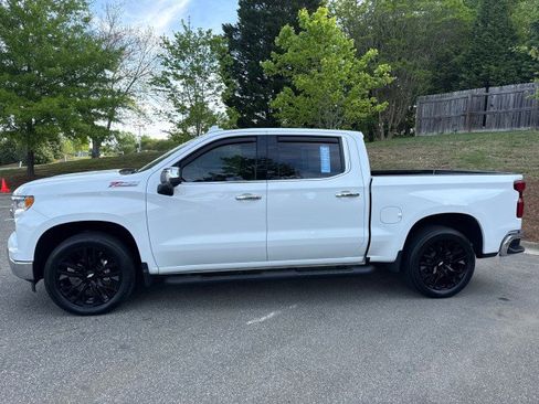 Used 2022 Chevrolet Silverado 1500 LTZ w/ LTZ Premium Package image 4