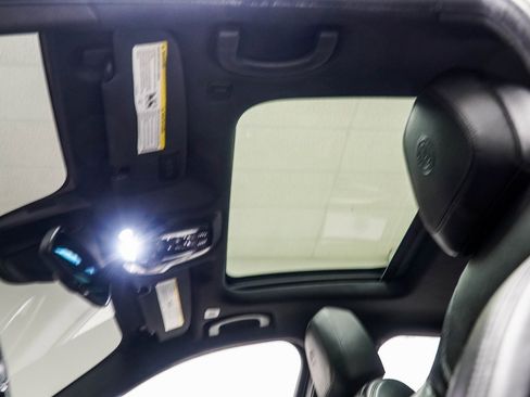 Used 2023 Alfa Romeo Giulia Veloce image 39