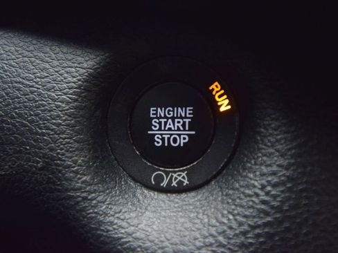 Certified 2022 Jeep Cherokee Trailhawk image 34