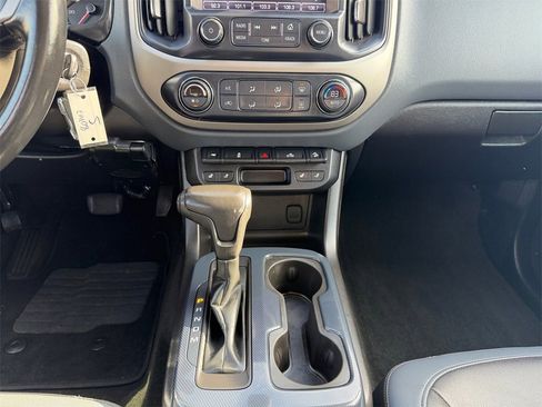 Used 2016 Chevrolet Colorado Z71 image 13