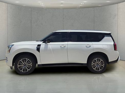 Used 2025 Nissan Armada SL w/ Captain's Chari Seat Package RWD image 2