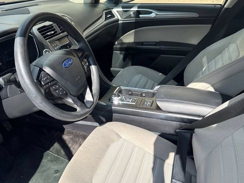 Used 2018 Ford Fusion S FWD image 8