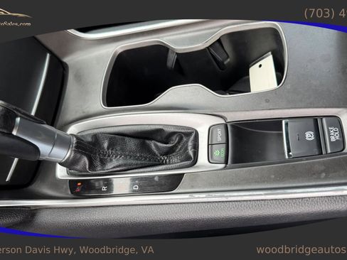 Used 2019 Honda Accord Sport image 21