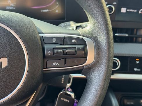 Certified 2024 Kia Sportage LX image 27