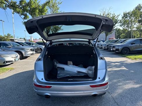 Used 2017 Audi Q5 2.0T Premium Plus w/ Technology Package AWD/4WD image 11