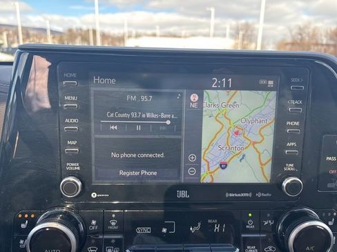 Used 2020 Toyota Highlander Limited image 33