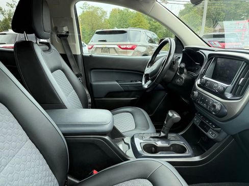 Used 2020 Chevrolet Colorado Z71 image 18