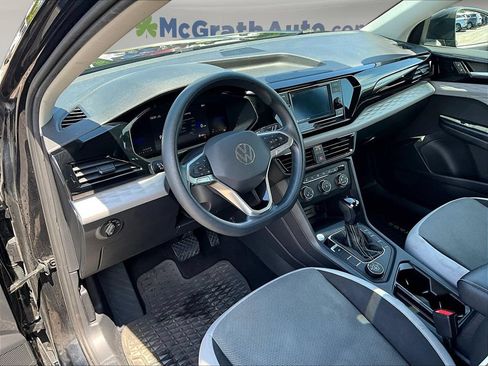 Used 2022 Volkswagen Taos S AWD/4WD image 18