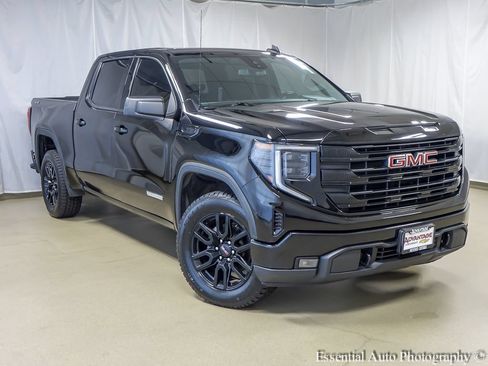 Used 2023 GMC Sierra 1500 Elevation AWD/4WD image 2