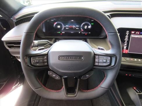 Used 2025 Dodge Charger R/T w/ Quick Order Package 25M R/T image 15