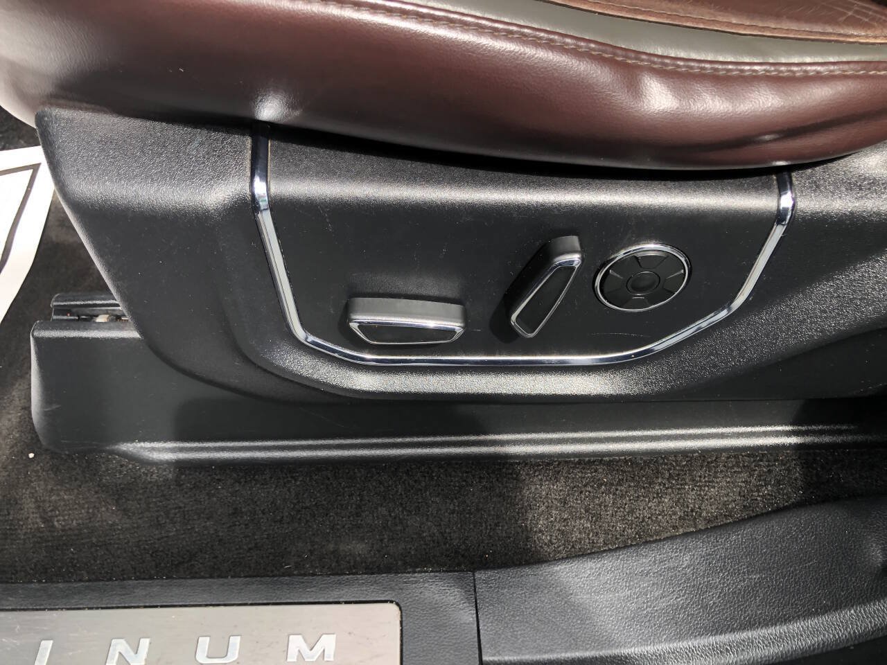 Used 2015 Ford F150 Platinum w/ Technology Package AWD/4WD image 16