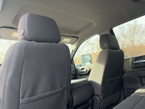 Used 2022 Chevrolet Silverado 2500 Custom w/ Custom Value Package image 26