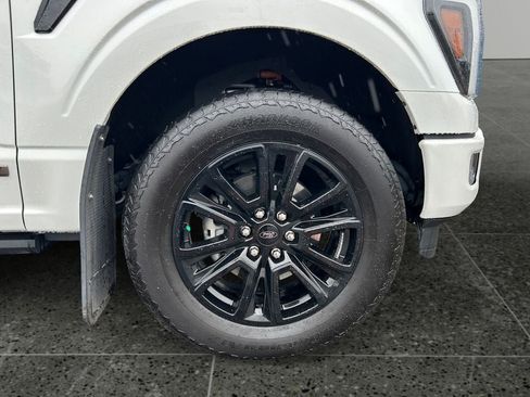 Used 2025 Ford F150 Platinum AWD/4WD image 9