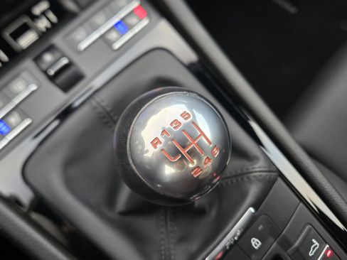 Used 2022 Porsche 718 Boxster image 21