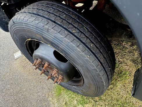 Used 2016 Ford F550 2WD Crew Cab Super Duty image 46