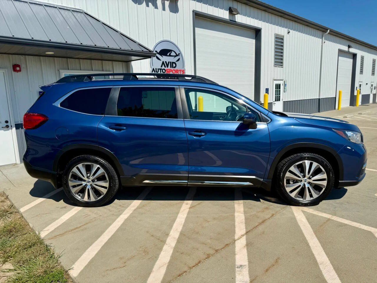 Used 2021 Subaru Ascent Limited w/ Popular Package #2 AWD/4WD image 9