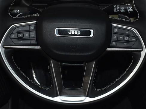 New 2026 Jeep Grand Cherokee Limited w/ Limited Altitude Package image 21