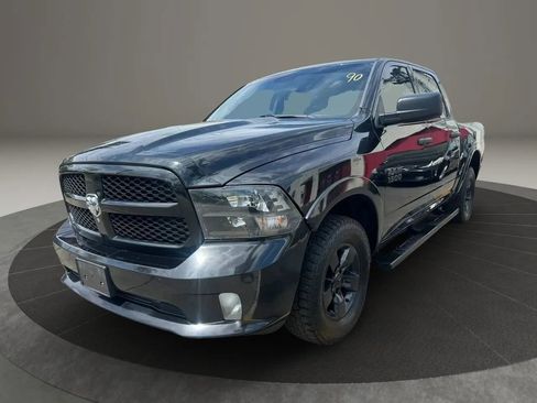 Used 2017 RAM 1500 Express AWD/4WD image 1