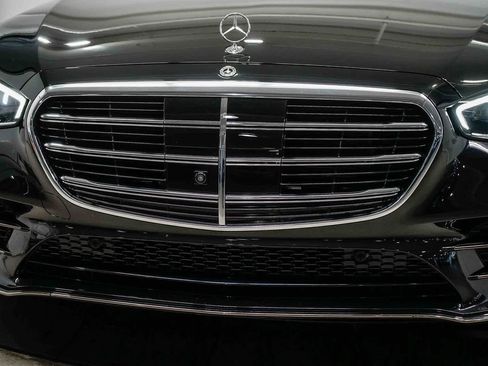 Used 2025 Mercedes-Benz S 580 S 580 image 8