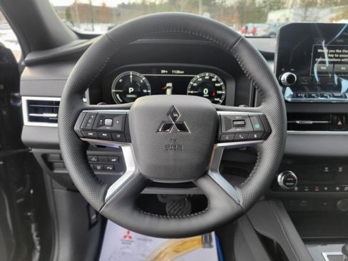 New 2025 Mitsubishi Outlander SEL Black Edition image 23