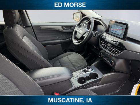New 2025 Ford Escape Active w/ Cold Weather Package image 15