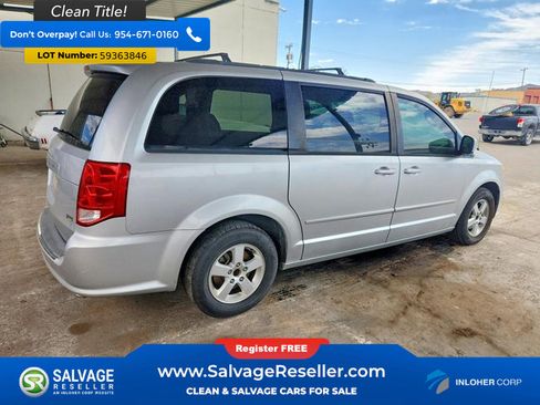 Used 2012 Dodge Grand Caravan SXT FWD image 4