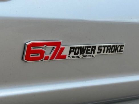 Used 2023 Ford F450 Limited w/ FX4 Off-Road Package AWD/4WD image 7