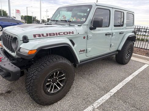 Used 2024 Jeep Wrangler Unlimited Rubicon AWD/4WD image 1