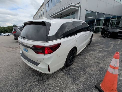 Used 2025 Honda Odyssey Sport-L image 3