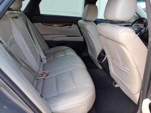 Used 2019 Cadillac XTS Luxury image 13