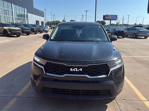 Used 2022 Kia Sorento LX FWD image 8
