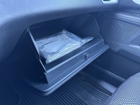 Used 2017 Chevrolet Equinox LT w/ Convenience Package image 20