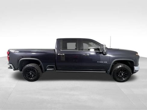 Used 2024 Chevrolet Silverado 3500 LTZ w/ LTZ Premium Package image 11