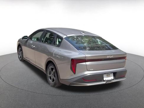 Used 2025 Kia K4 FWD image 11