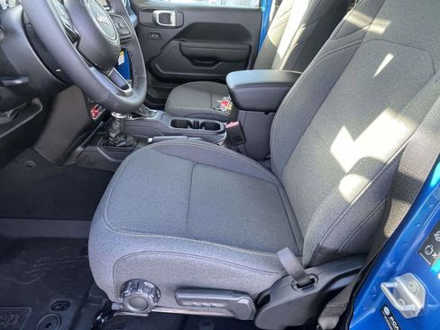 New 2026 Jeep Gladiator Willys image 7