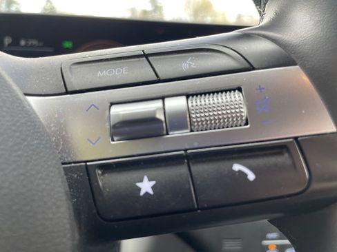 Used 2024 Hyundai Kona SEL image 13