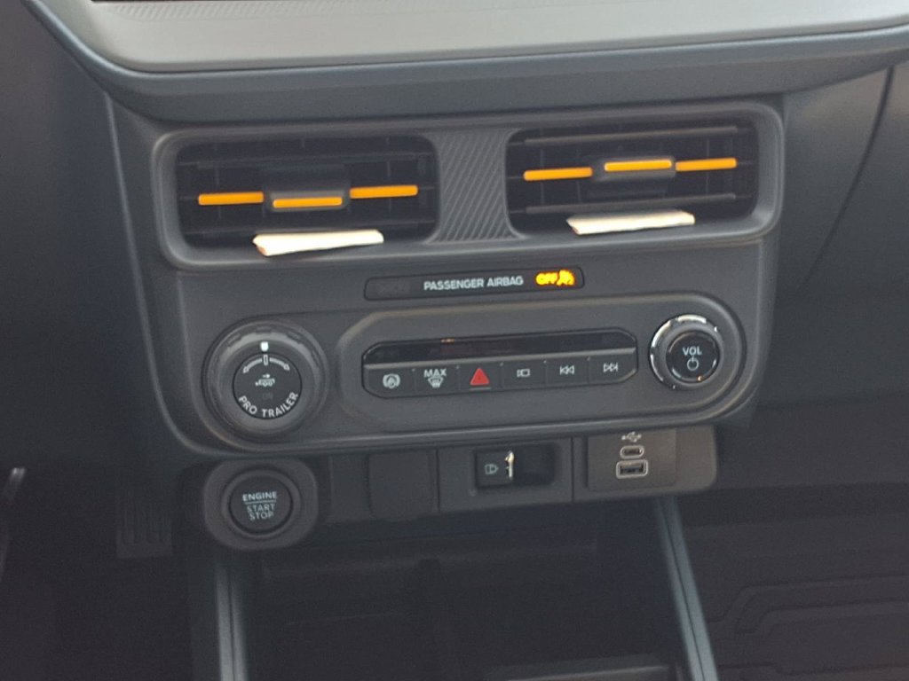 Used 2026 Ford Maverick Tremor AWD/4WD image 16