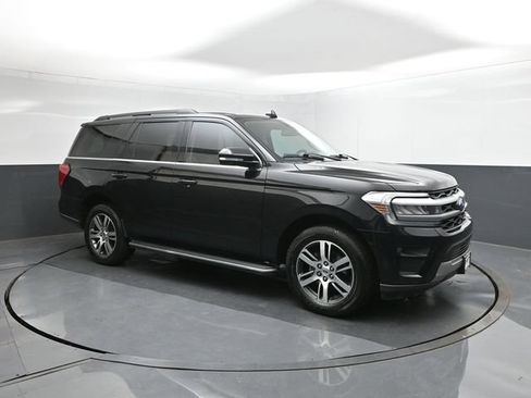 Used 2023 Ford Expedition XLT RWD image 26
