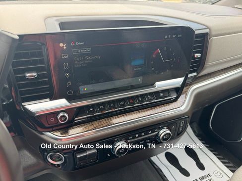 Used 2024 GMC Sierra 1500 SLE w/ Preferred Package AWD/4WD image 39