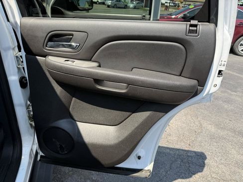 Used 2012 Chevrolet Tahoe 4WD w/ Skid Plate Package image 26