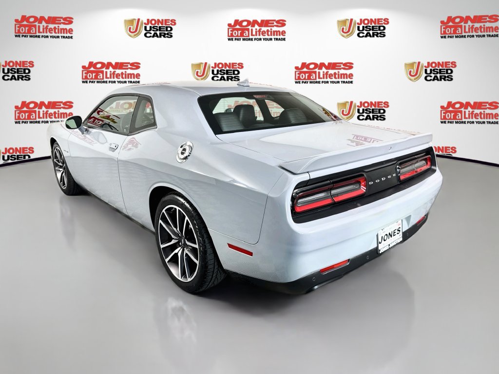 Used 2022 Dodge Challenger R/T w/ Plus Package RWD image 2